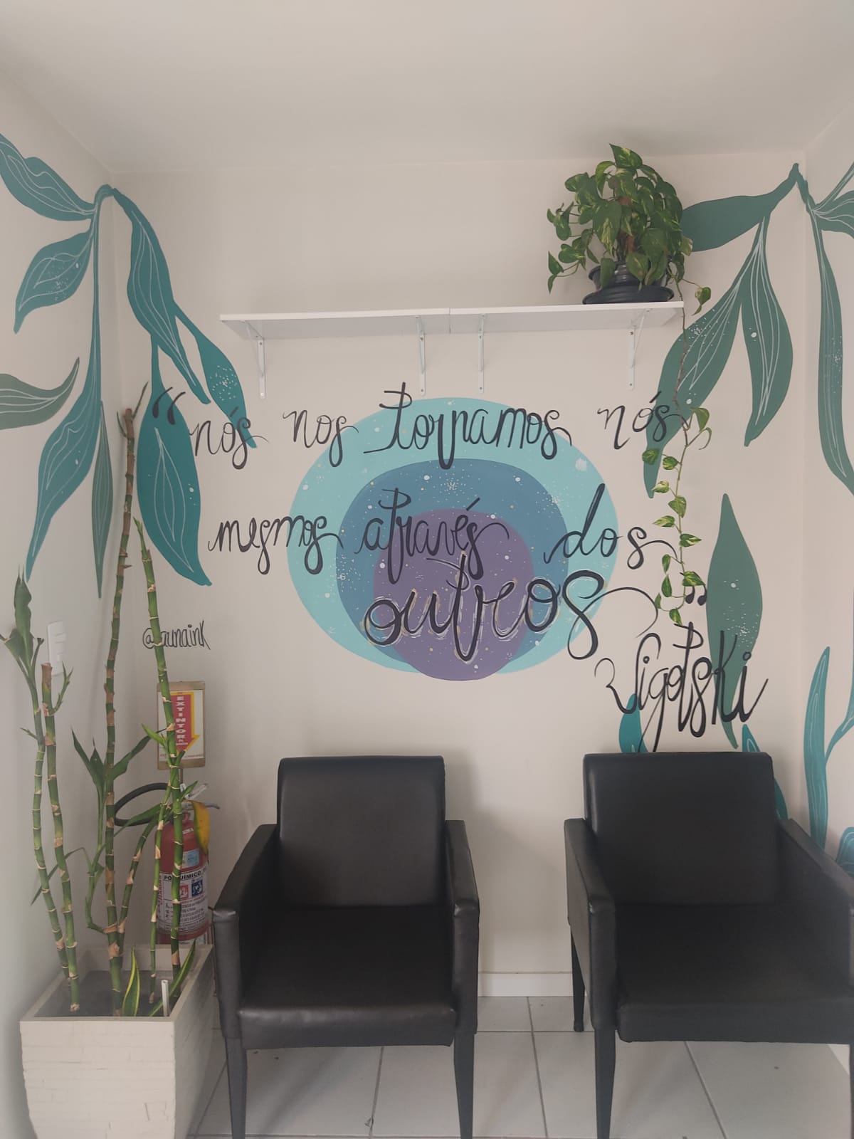 Sala de espera da Clínica Self Psicologia